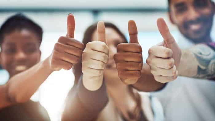 Cómo conseguir clientes más felices mediante unos empleados más felices